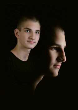 Portraitaufnahme in unserem Fotostudio Portraitaufnahme in unserem Fotostudio