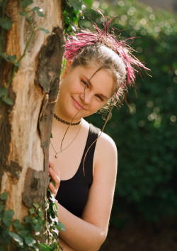 Portraitaufnahmen im Studio in unserem Studiogarten