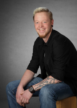 Portraitaufnahmen im Studio in unserem Studiogarten