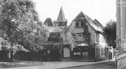 Unser Fotostudio am Johannisplatz in Jena um 1904